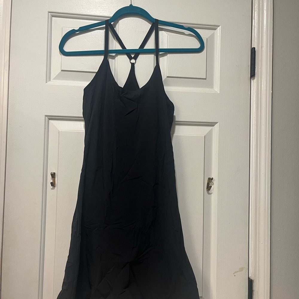 Outdoor Voices The Exercise Dress in Black Size M